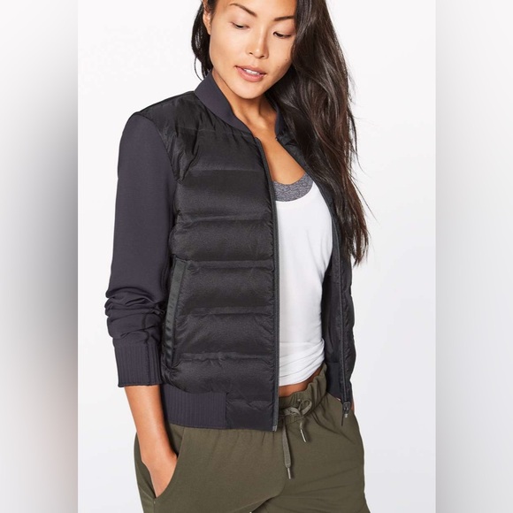 Lululemon Down & Around Bomber (Reversible) EUC Size 4 - Picture 1 of 11